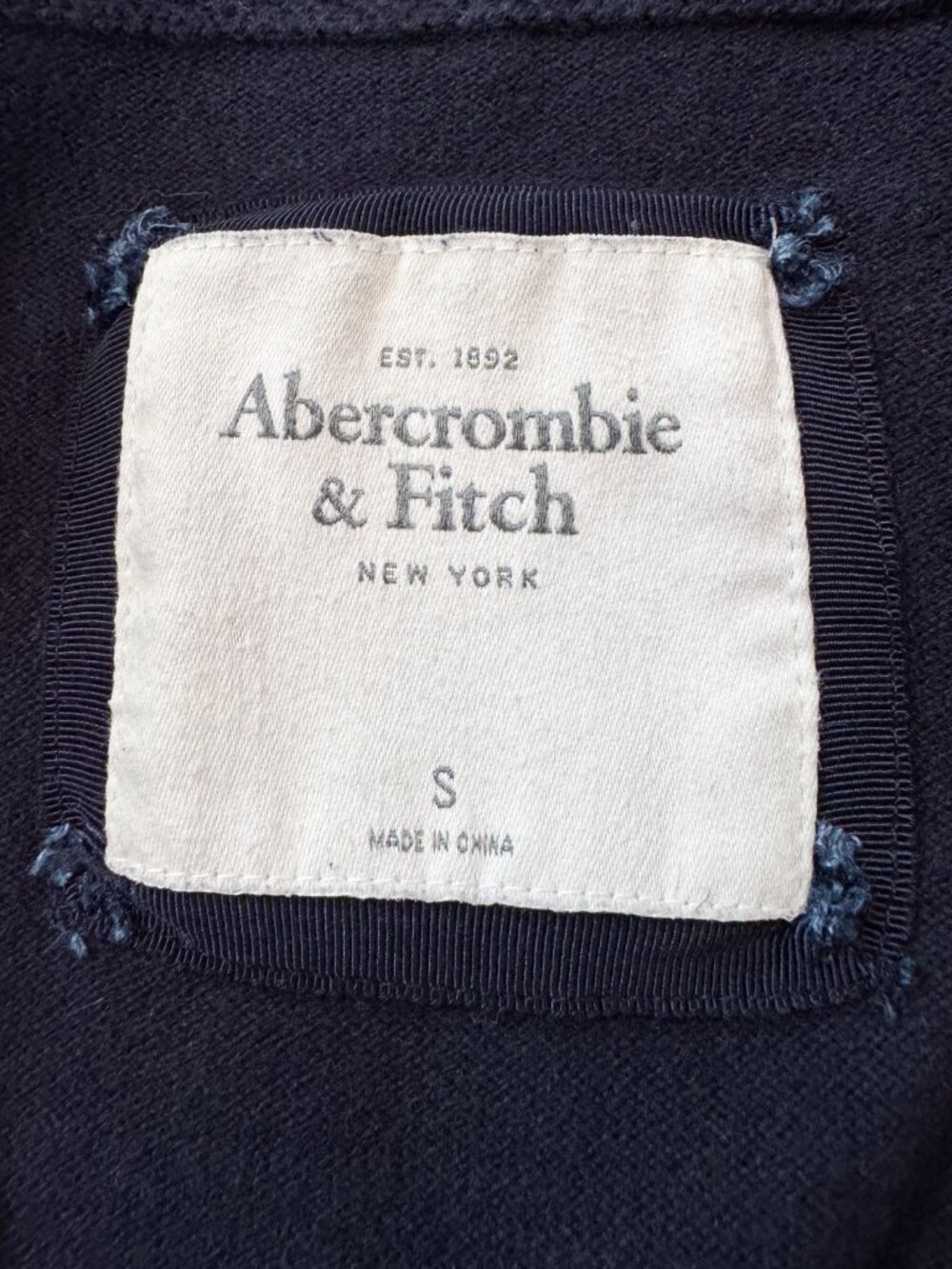 2010s VTG A&F "Ezra" Chunky Ribbed Shawl Collar Cardigan Navy Blue Small Preppy - Picture 13 of 16